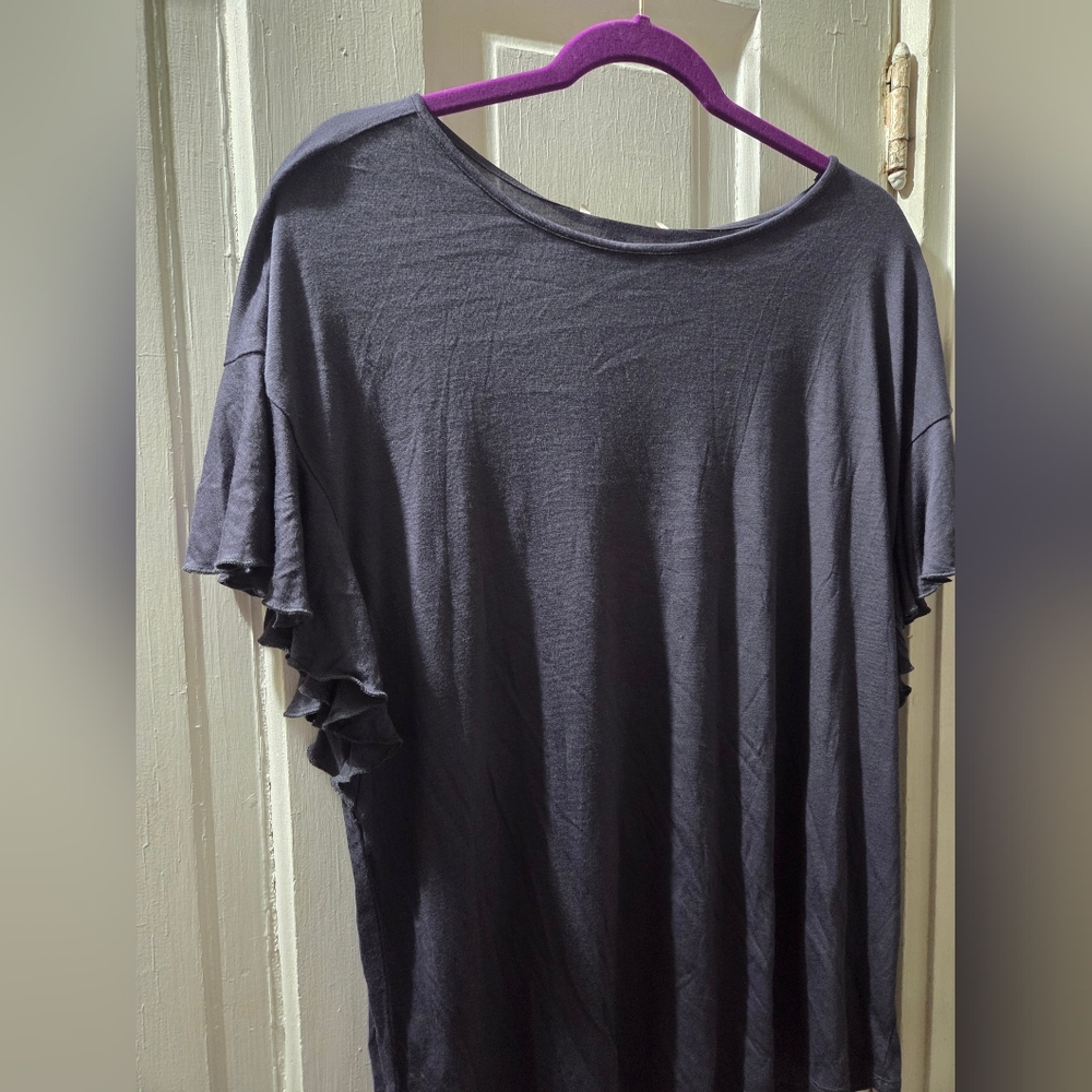 NWT Loft Women's Gray Ruffle Sleeve Top In Size Large - Picture 4 of 11